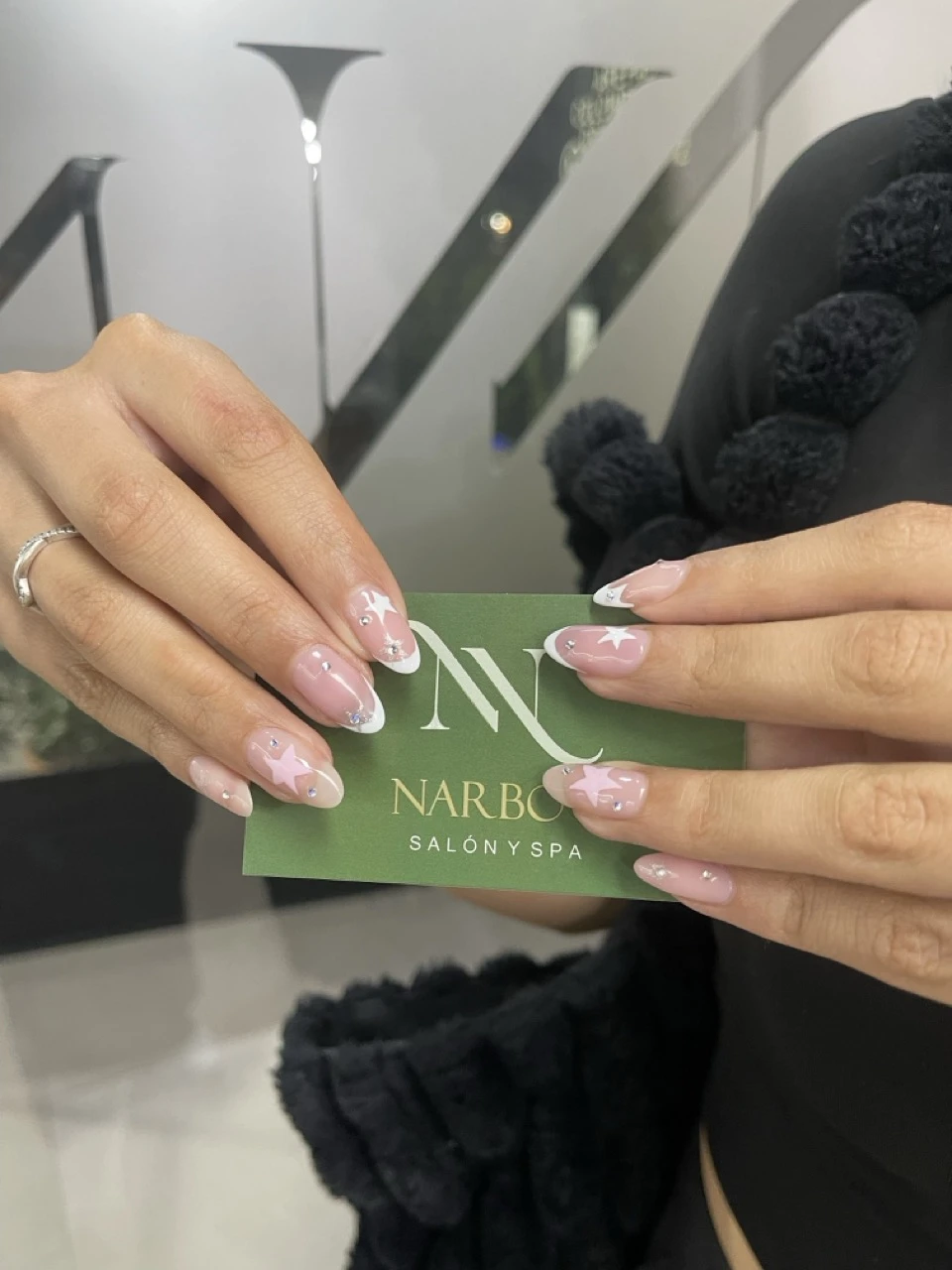 Manicura Semipermanente